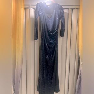 NWT size 12 David Meister navy blue evening gown